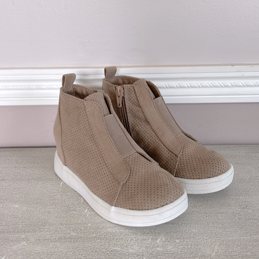 Girls MIA Gracey Sneaker Bootie, Size 13